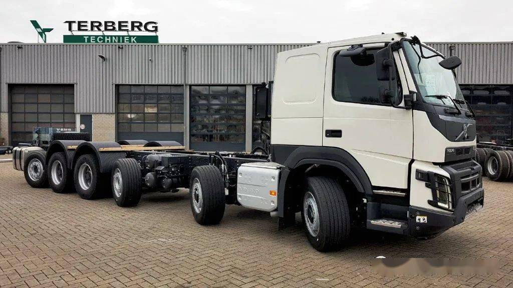 基于沃尔沃fmx底盘打造的博浪涛s104hla交付西班牙客户_搜狐汽车_搜狐