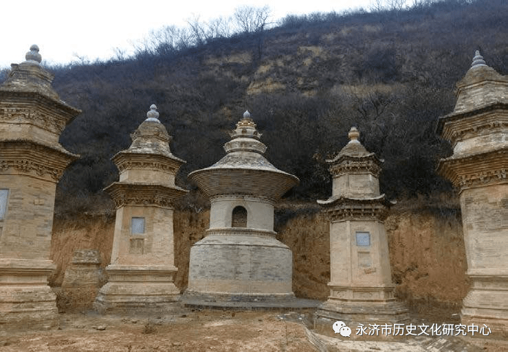 永济栖岩寺塔群图片