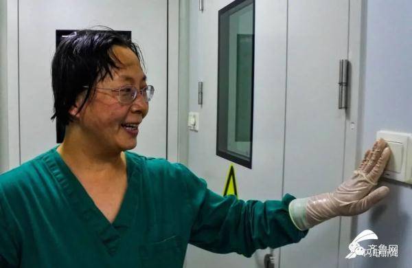 争分夺秒|为病例诊断“一锤定音”，为疫情防控“争分夺秒” 这就是新冠病毒检测员的日常工作