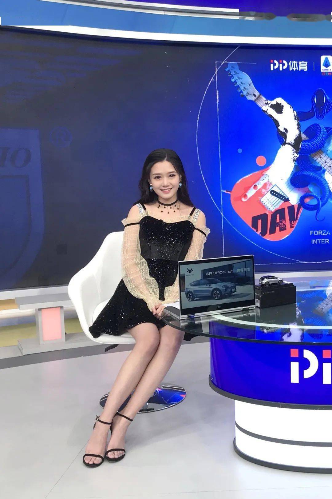 主播小宇宙丨李子琪:想去看c罗功成名就的地方_足球