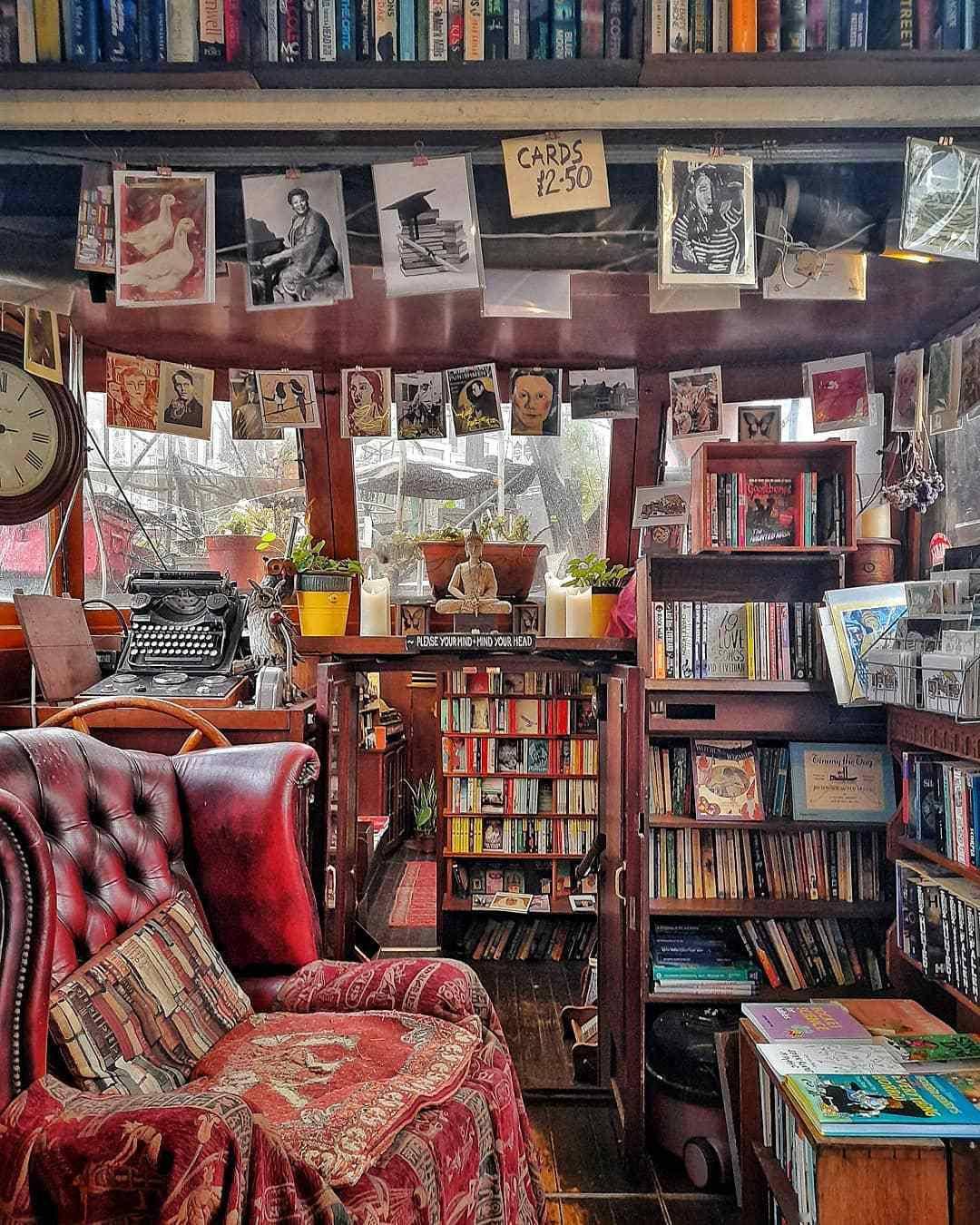 城市收藏夹 · 伦敦：这里的书店有时光的气息，也能听见世界的声音