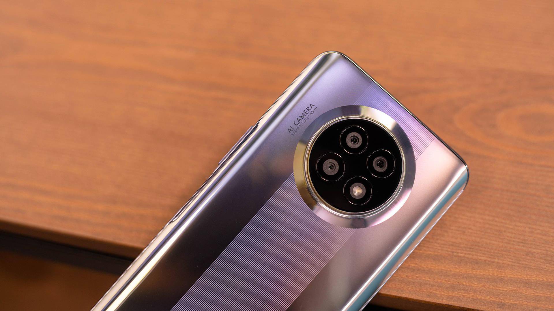 120hz全视屏 66w超级快充 荣耀x20图赏