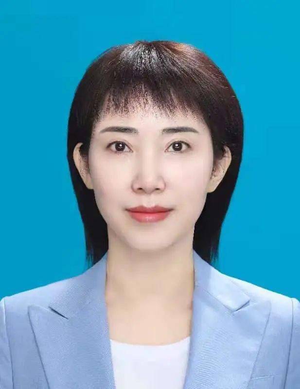 青海省通天河藏药制药有限责任公司总经理,西宁市女企业家协会副会长