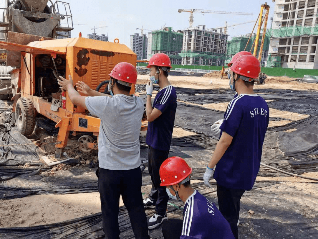 社会实践我在工地施工的一天