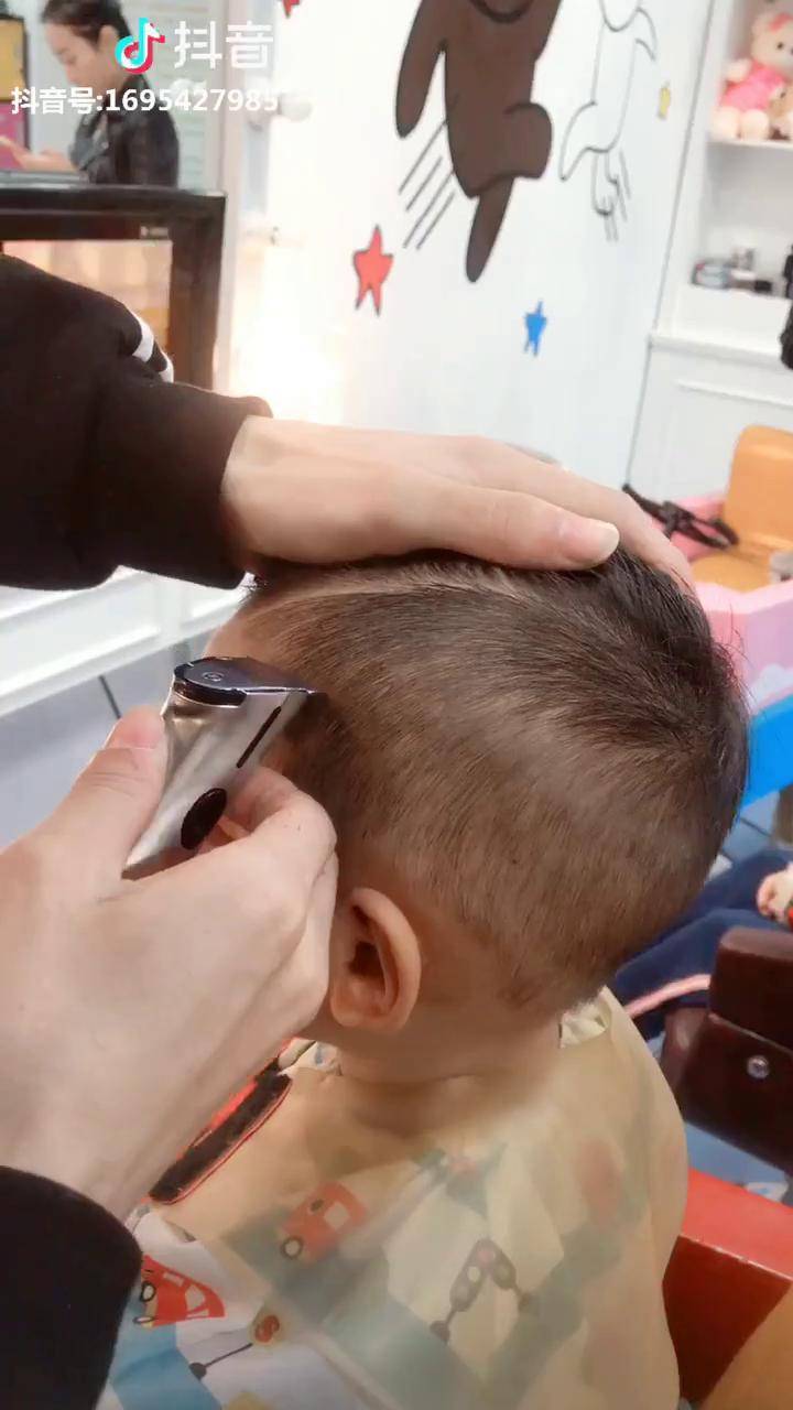 闪电教程你学会了吗儿童发型设计