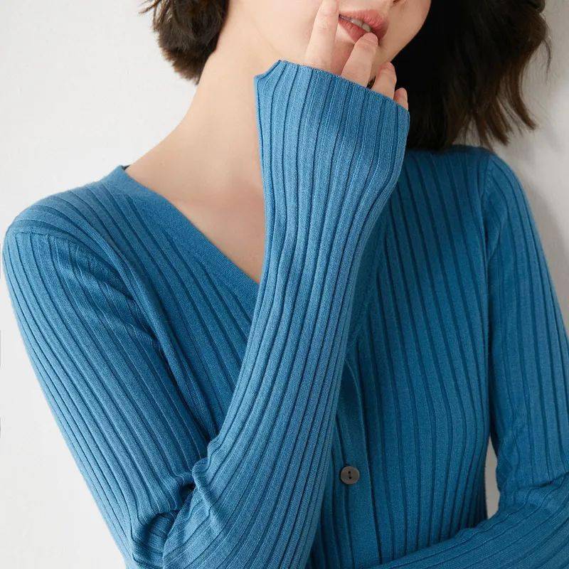 设计|?2件99元！百搭显瘦又保暖的经典开衫，一件能搭一柜子衣服！9色可选