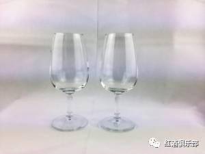 配餐|葡萄酒酒杯简易选择指南