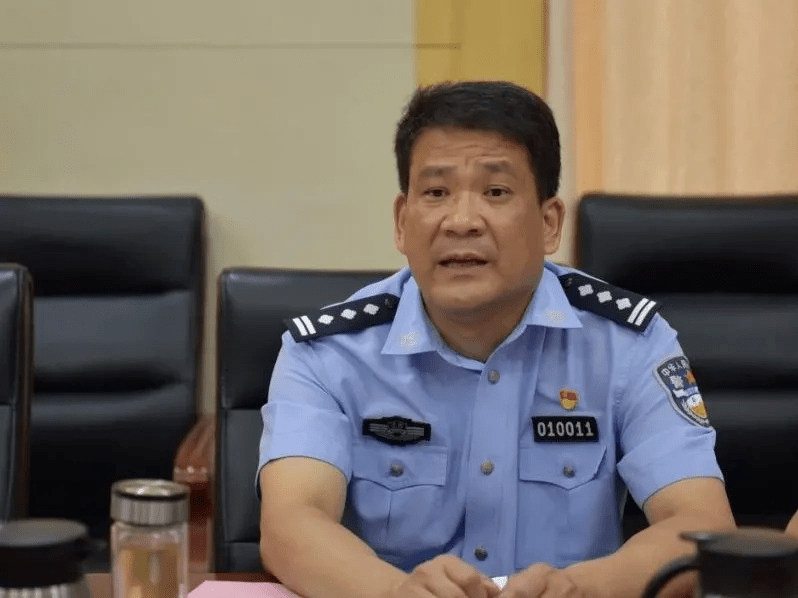 市直机关工委书记陈奕蒙,市公安局交通管理局局长汪勇,市直机关工委