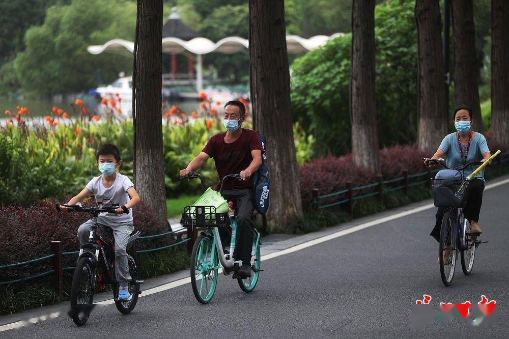 什么时候天气开始变凉快 9d31880dc6a4434e890bce1a47d8da48.jpeg