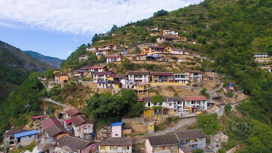 中国摄影网签约摄影师邓永强:《避险搬迁》_舟曲县