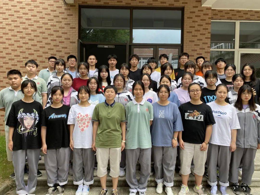 风采展示:高三的硬核班主任们~_桐乡市