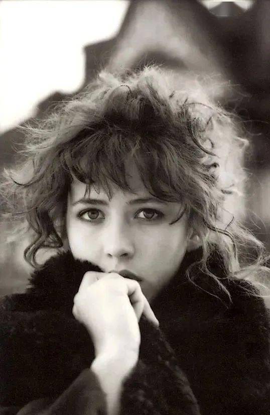 苏菲玛索帮忙做配角关晓彤新电影这么大来头