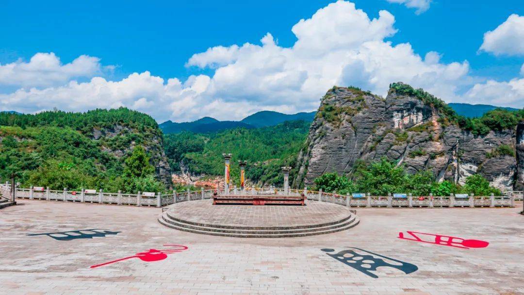 仡佬之源丹砂古县│奔赴千百次依旧读不完ta的故事