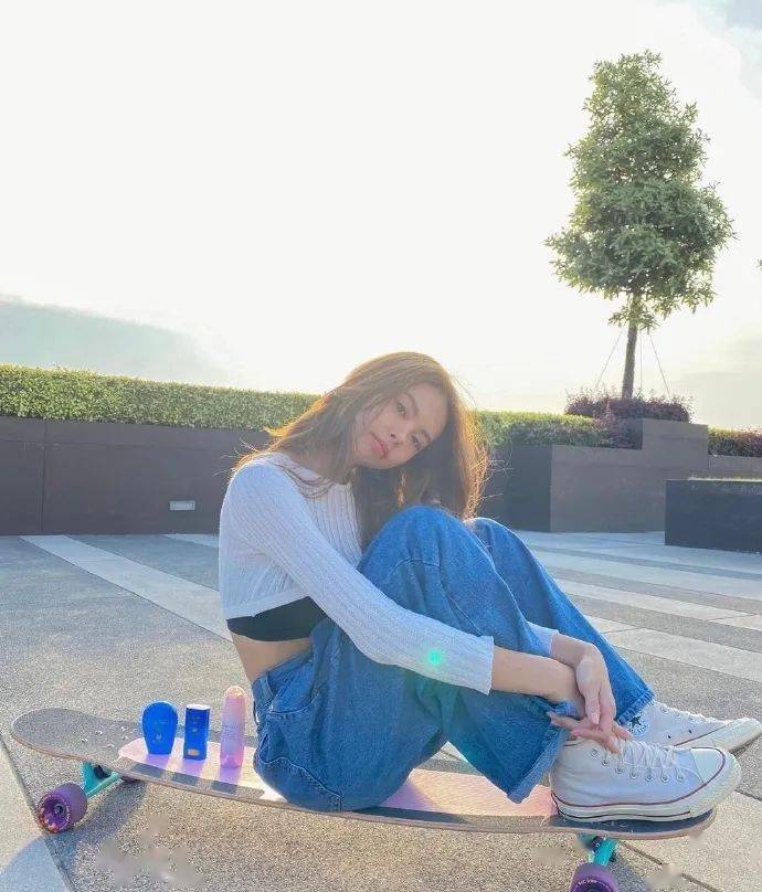 夏末秋|真人示范 | 夏末秋初，不同颜色这样穿，时髦高级还显白！