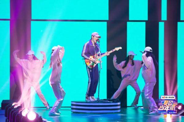 舞台|这次，他们为了吃火锅使出浑身解数