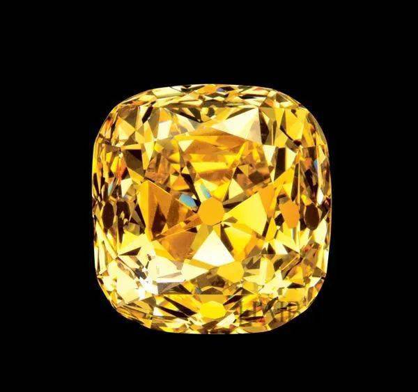 beyoncé 佩戴非洲血钻引发争议,被骂惨了