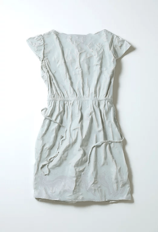 眼睛|店里出现「疑似穿过的内衣」：怀疑眼睛的小型陶艺展