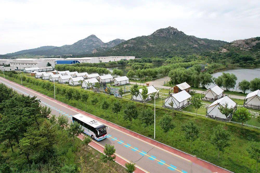 千里山海自在威海旅遊客運專線開通網紅景點一站直達