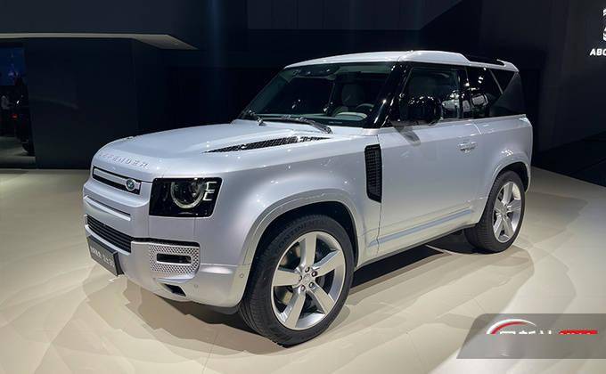 698万起新款路虎卫士90正式上市3门5座设计两动力可选