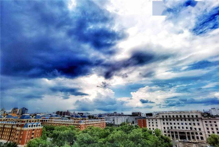 阴雨|图集丨城市一瞥