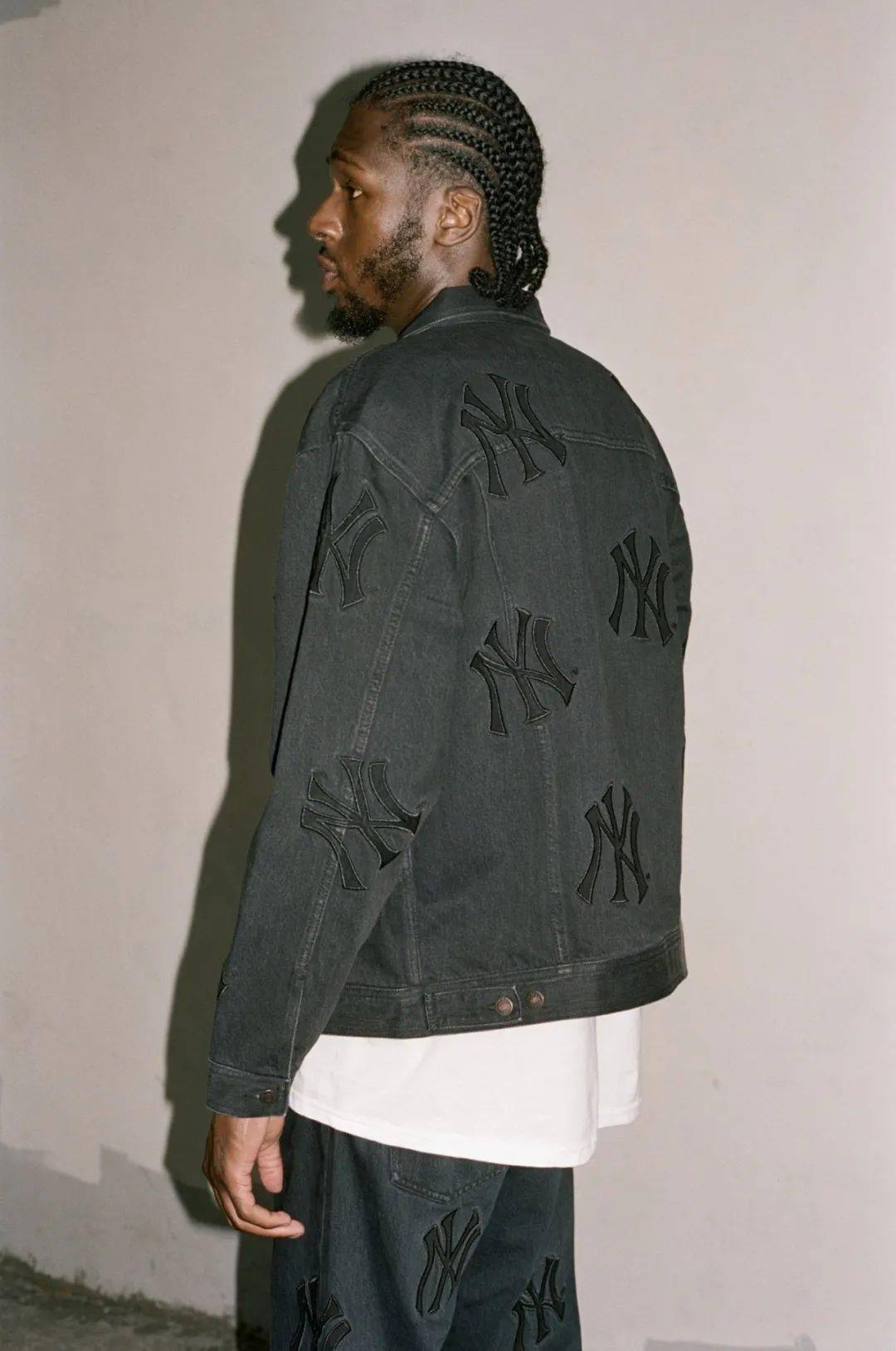 丹宁|时隔 6 年，Supreme 再度联手 Yankees
