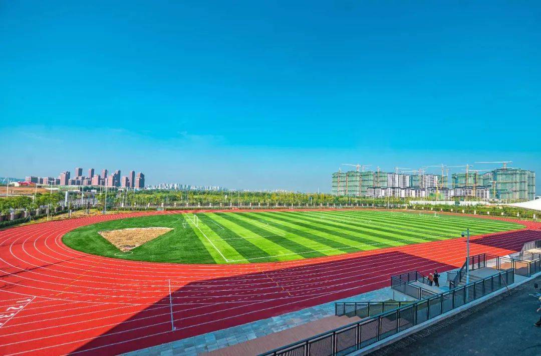 安庆四中圆梦校区正式挂牌!附实景图