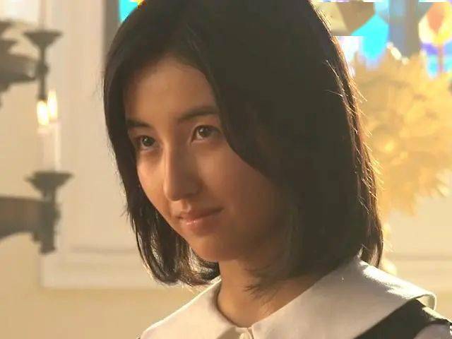 养父|像张子枫这样的演技派青年演员，电影圈再给我来一打