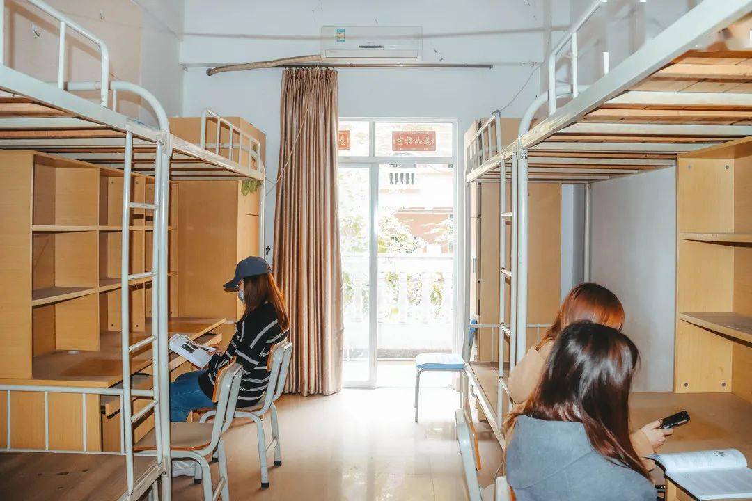 2021级新生听说你们明天就要来了轻工朋友圈炸了