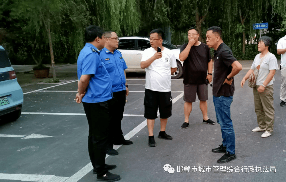 近期,市城管執法局排水管理處按照陳玉建局長指示要求,針對勝利溝植物