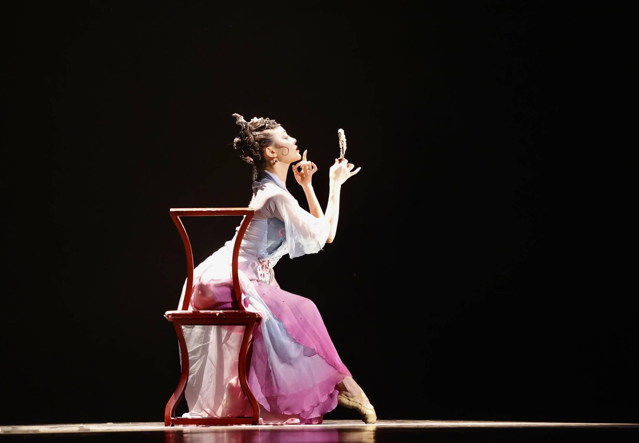 为人民而舞舞动经典首演暨全国巡演金秋启动