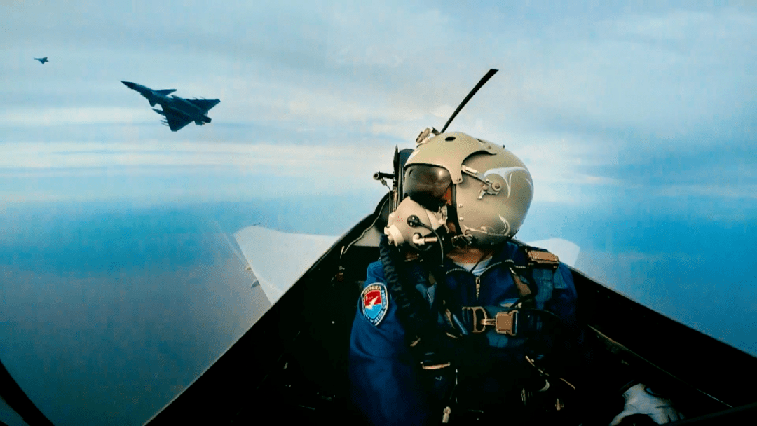 空军飞行员照片图片