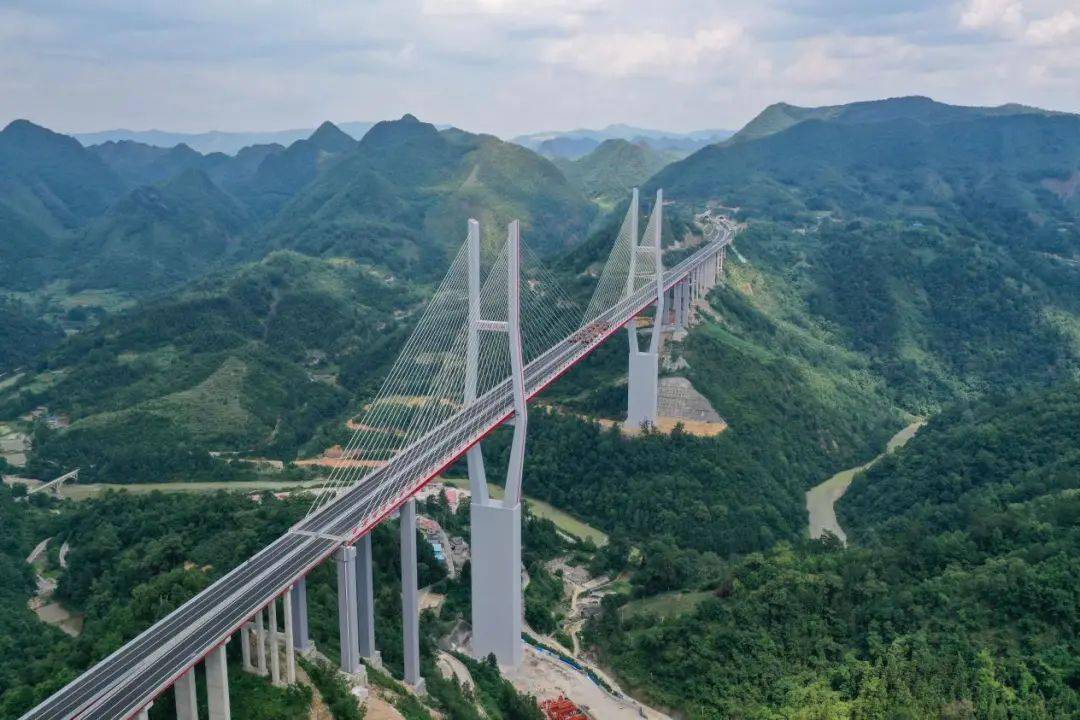 贵定县独木河大桥图片