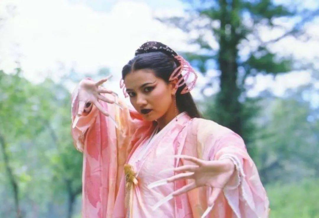 名门|《周生如故》:虚假的“BE美学天花板”