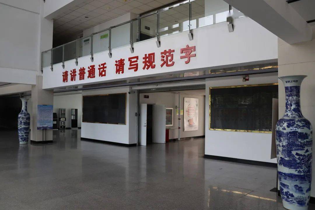 新生攻略轻松游遍校园赛罕校区