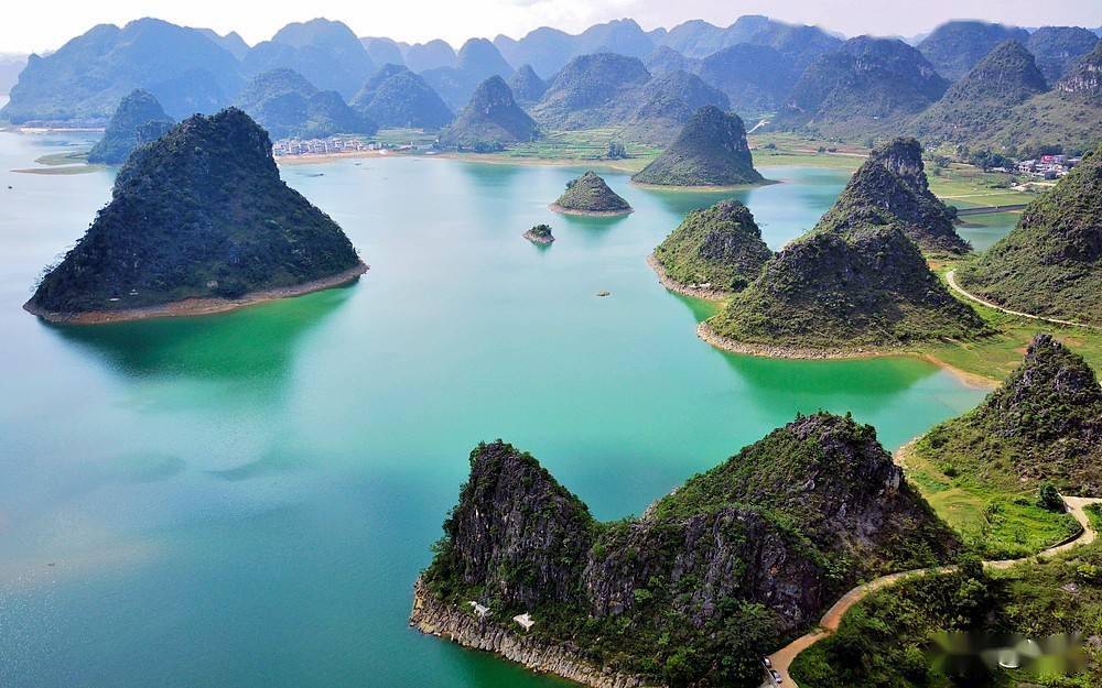 山环水绕景色迷人的渠洋湖