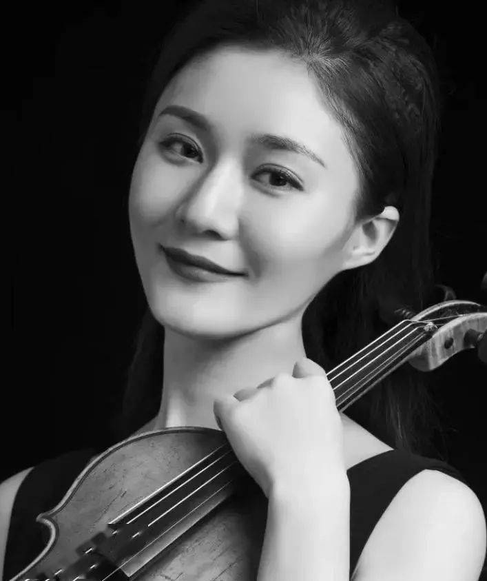 孙萍小提琴演奏家图片