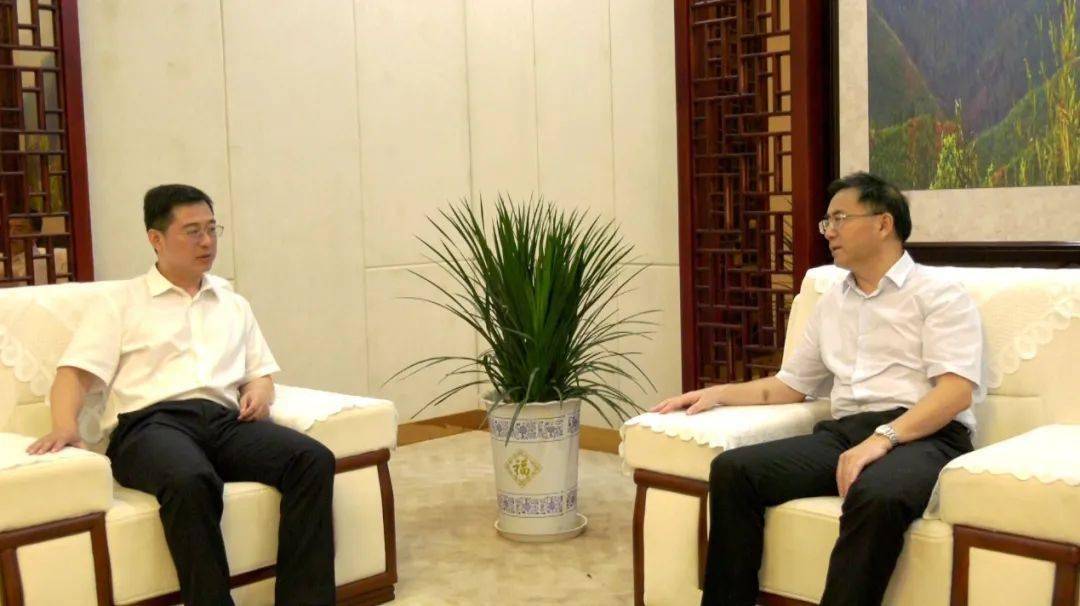 熊辉会见中国农业发展银行江西省分行行长