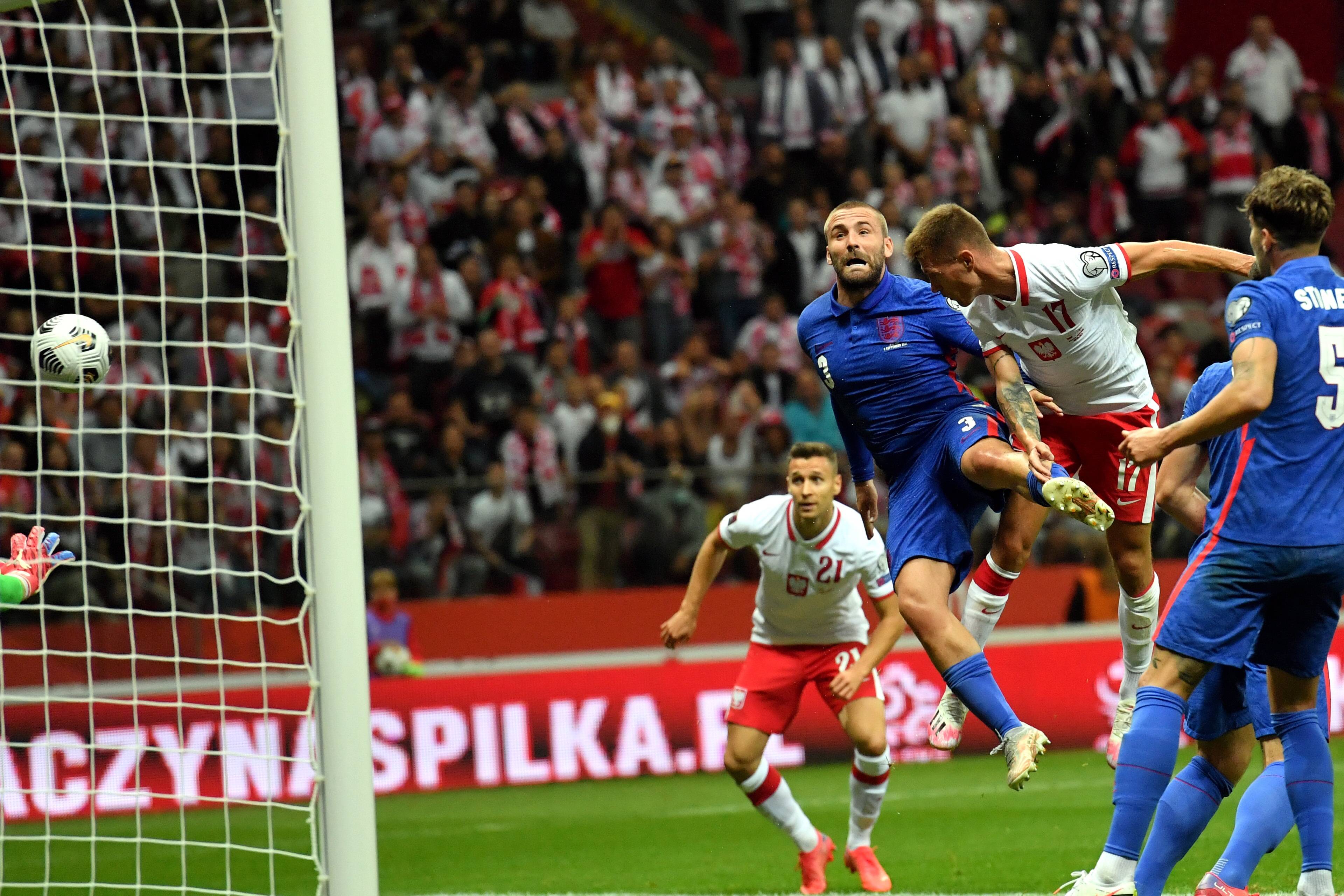 足球世界杯预选赛英格兰战平波兰