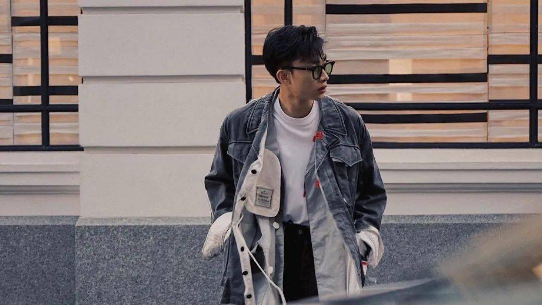 关键|专访余三火 :「穿搭的关键是搭配与想法,而非品牌」