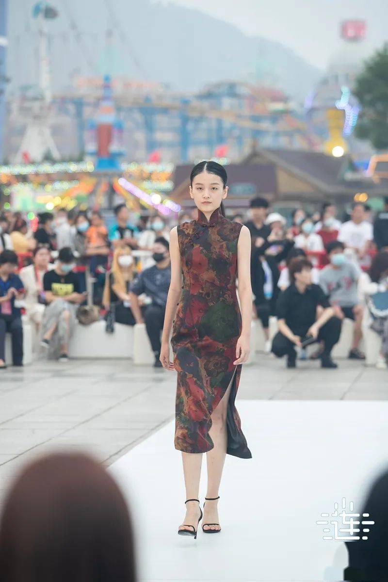 设计|今天，大连街头变时尚秀场！