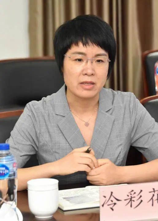 吴甫光,周敏华就具体分管工作作了补充汇报.