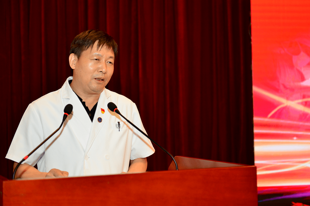 包含北京安贞医院、协助就诊，就诊引导网上代挂专家号，在线客服为您解答的词条