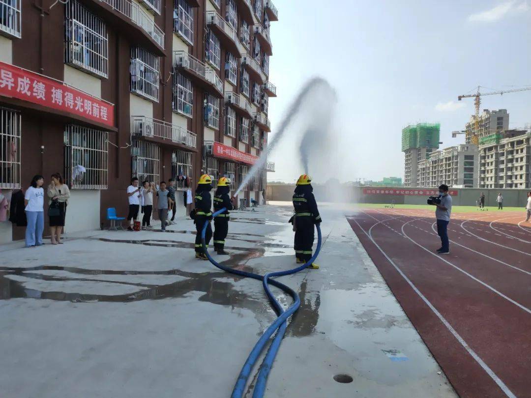 衡水支队"消防知识进军训"活动持续升温_故城县