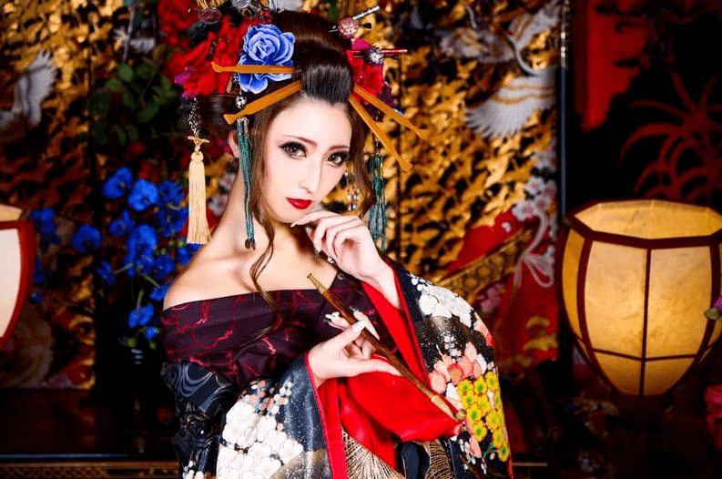 日本花魁等级森严普通人见一面就可能要倾家荡产