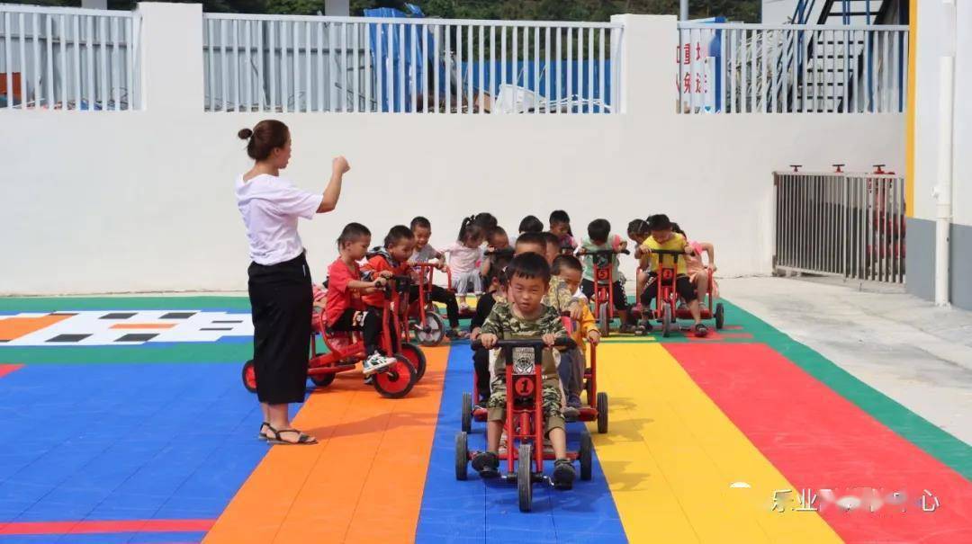 家乡|文秀“在家乡建幼儿园”的愿望实现啦