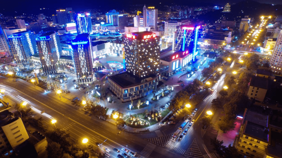 威高广场林燕:从中心走向核心,威高广场全方位引领城市商业升级_威海