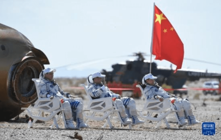 飞船返回舱着陆需要多久 41ac38e317894b95a4c4e084e0000c59.png