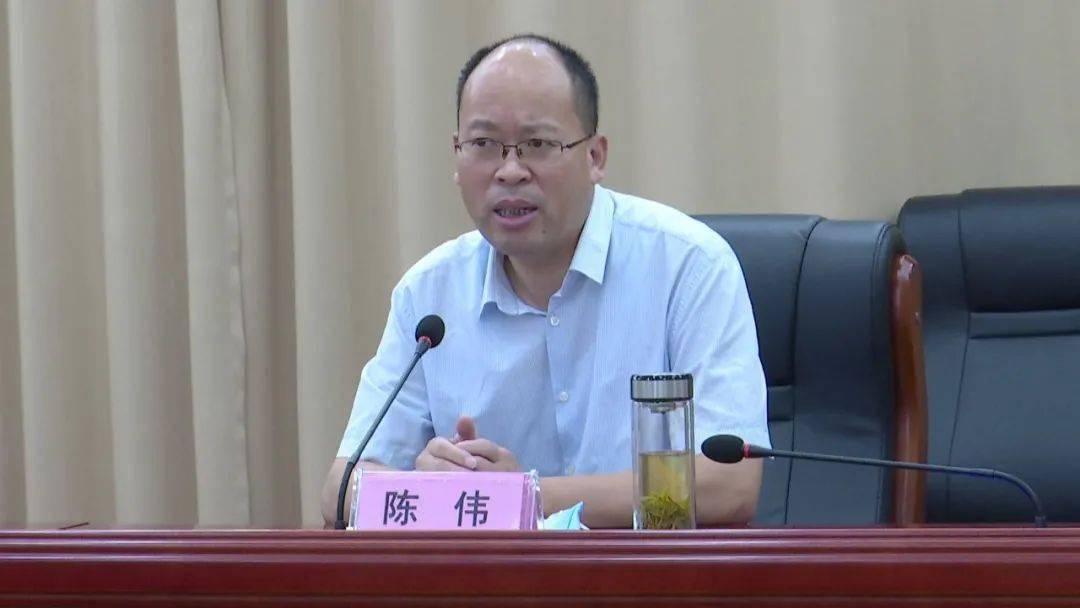 区市场监管局党组书记,局长陈伟,区烟草专卖局党组书记,局长辛显