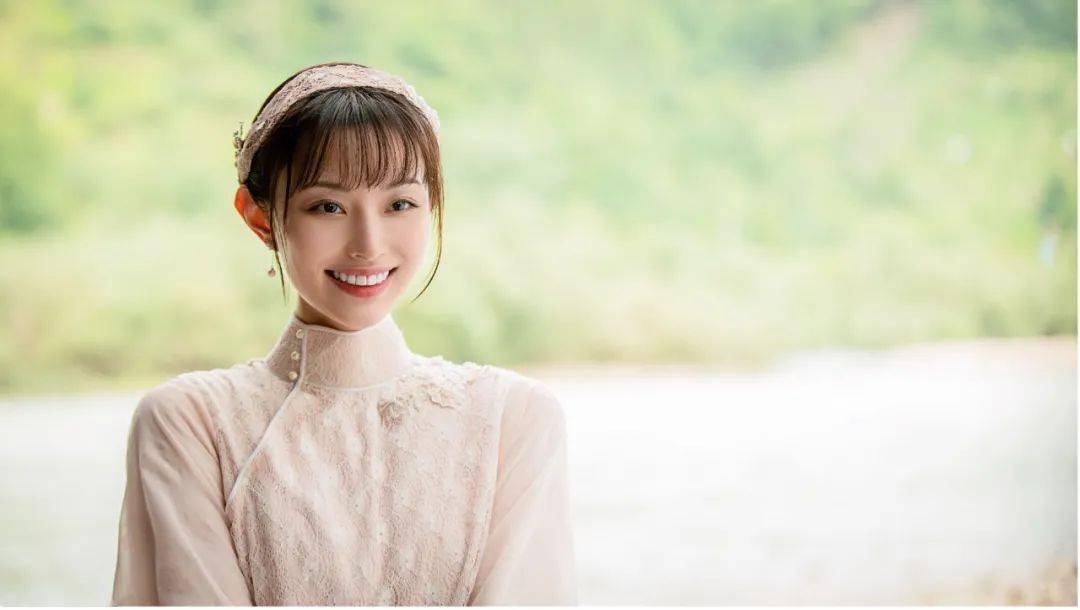 盖玥希|盖玥希：年代传奇里的「大青衣」，《一剪芳华》的水晶花