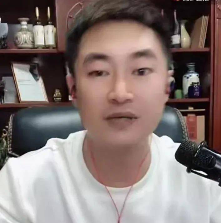 干辛|两个专场没用上！ks官方介入叫停天津李四、二驴纷争。九天提二驴：情商太高，能屈能伸。